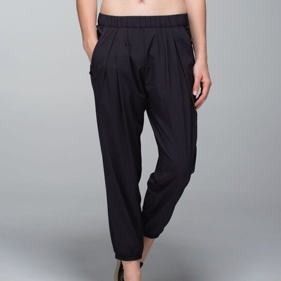 Lululemon Rollin' With My Omies Pant Black - Picture 1 of 12